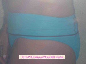 A sideview of the Flipbelt with my bikini bottoms. You can see it is sleek, just giving the bikini more of a sporty look.